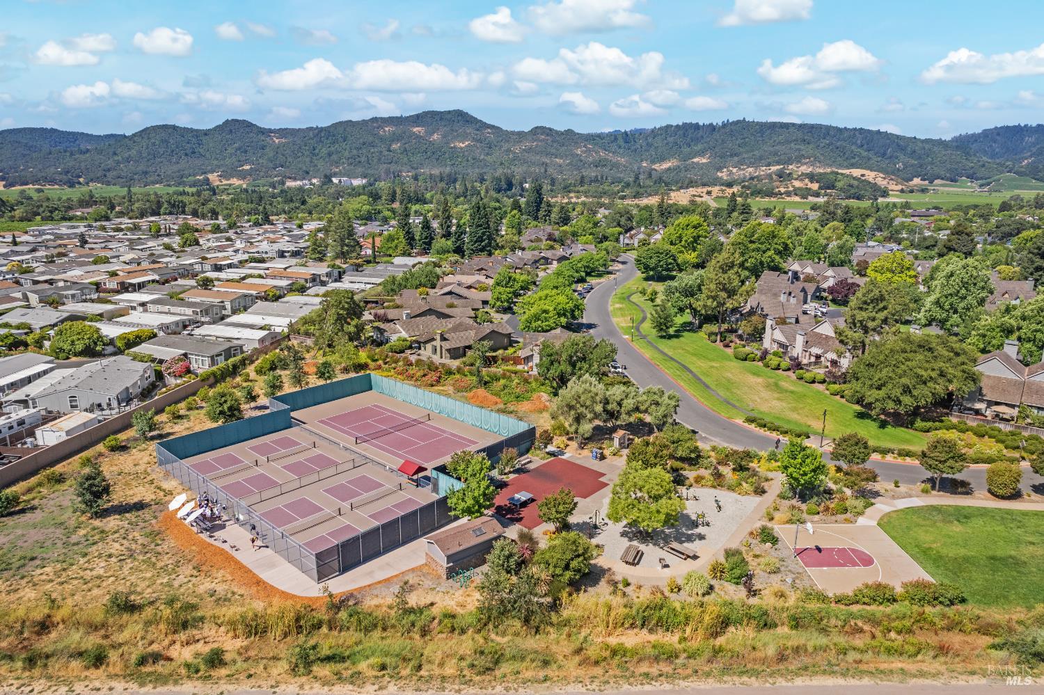 Detail Gallery Image 67 of 69 For 1929 Vintner Ct, Yountville,  CA 94599 - 3 Beds | 2 Baths