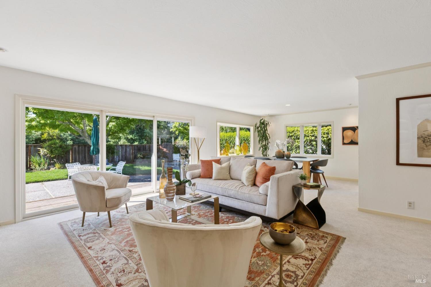 Detail Gallery Image 12 of 62 For 85 Berens Dr, Kentfield,  CA 94904 - 3 Beds | 2 Baths