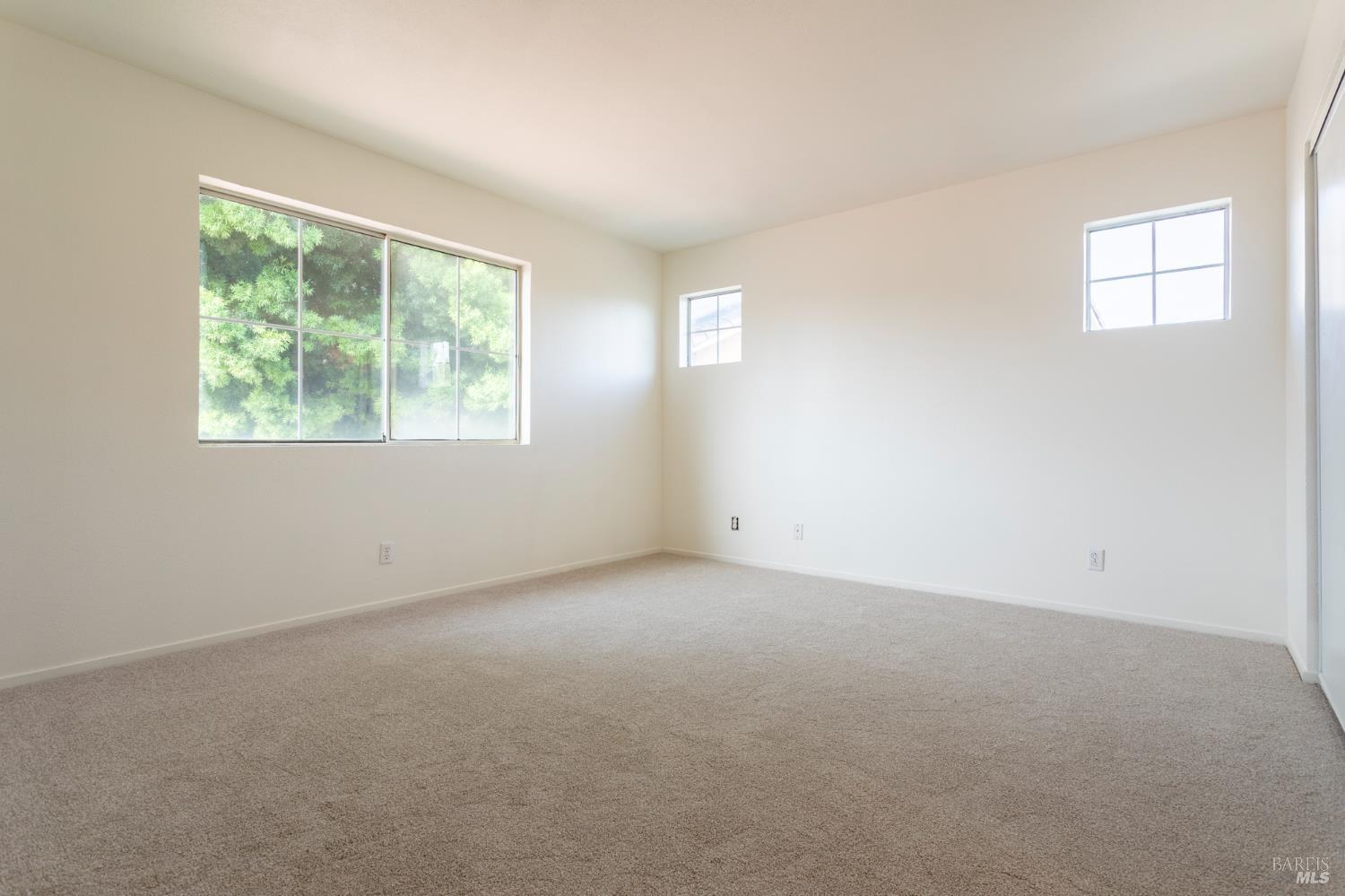 Detail Gallery Image 30 of 42 For 33004 Calle La Mirada Cmn, Union City,  CA 94587 - 3 Beds | 2/1 Baths