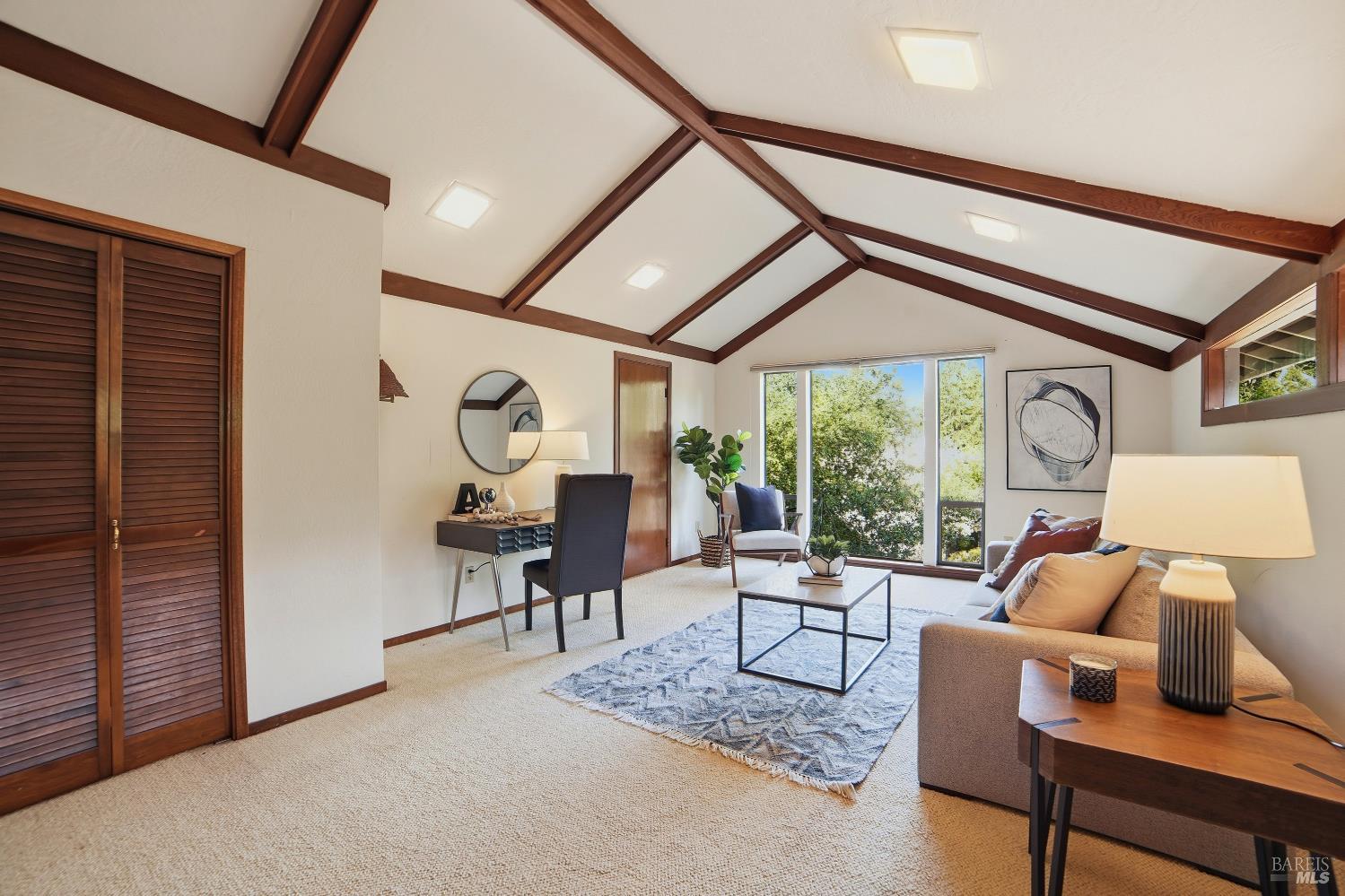 Detail Gallery Image 11 of 51 For 2656 Fir Park Way, Santa Rosa,  CA 95404 - 3 Beds | 2/1 Baths