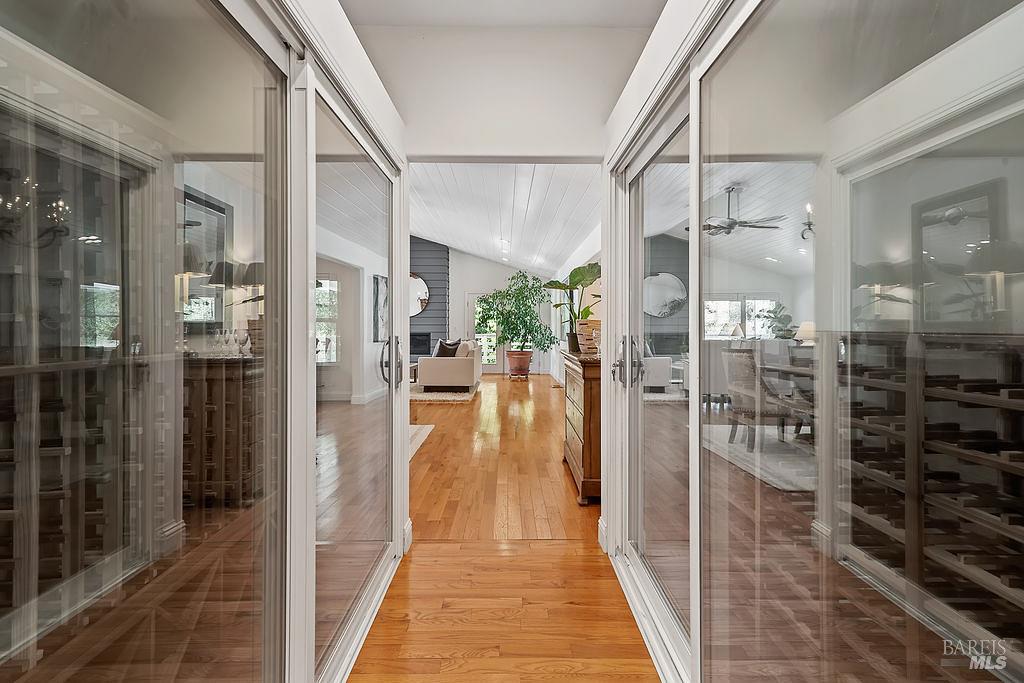 Detail Gallery Image 12 of 70 For 15119 Grove St, Healdsburg,  CA 95448 - 3 Beds | 3/1 Baths