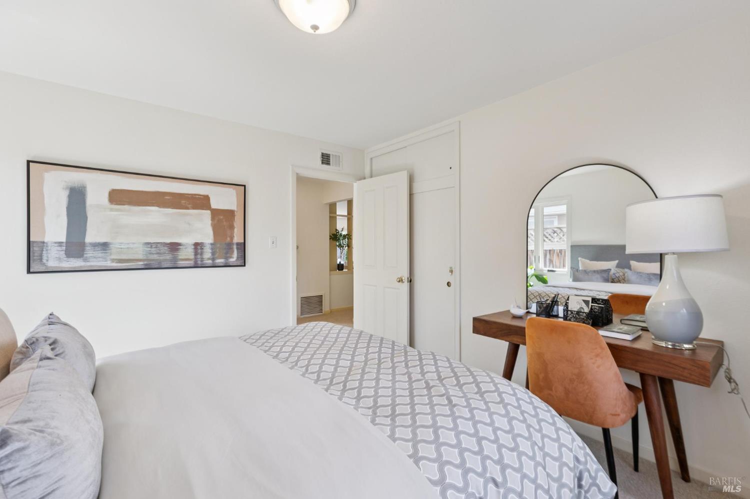 Detail Gallery Image 34 of 62 For 85 Berens Dr, Kentfield,  CA 94904 - 3 Beds | 2 Baths