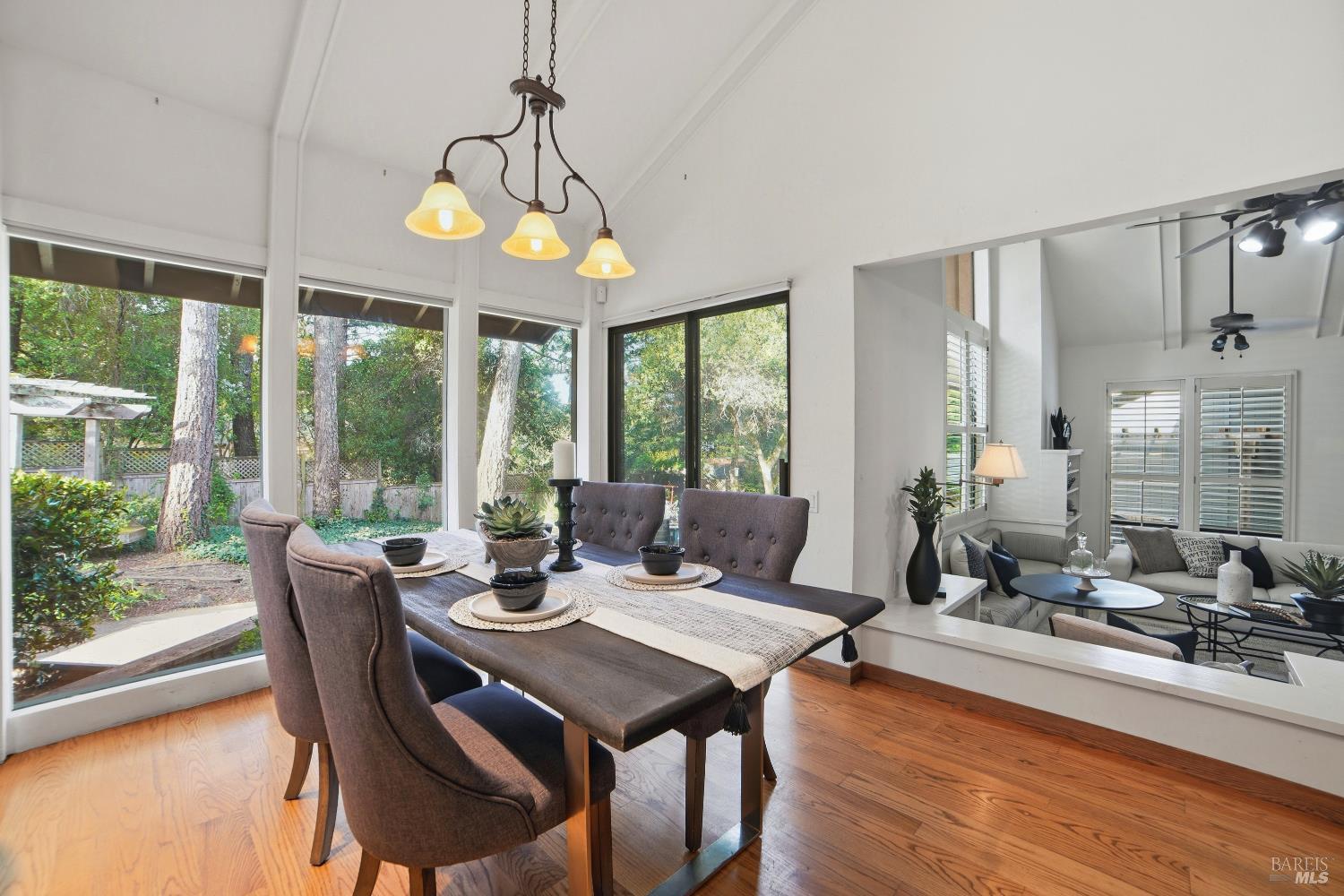 Detail Gallery Image 18 of 51 For 2656 Fir Park Way, Santa Rosa,  CA 95404 - 3 Beds | 2/1 Baths