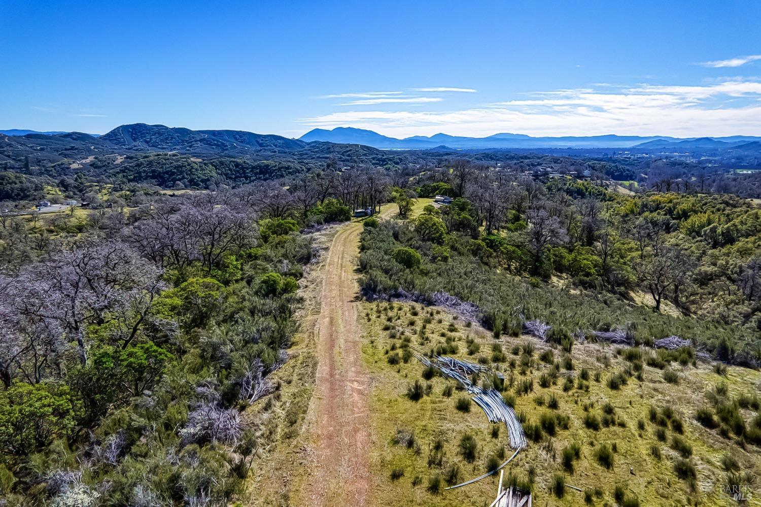 Detail Gallery Image 4 of 18 For 5553 Eickhoff Rd, Lakeport,  CA 95453 - – Beds | – Baths