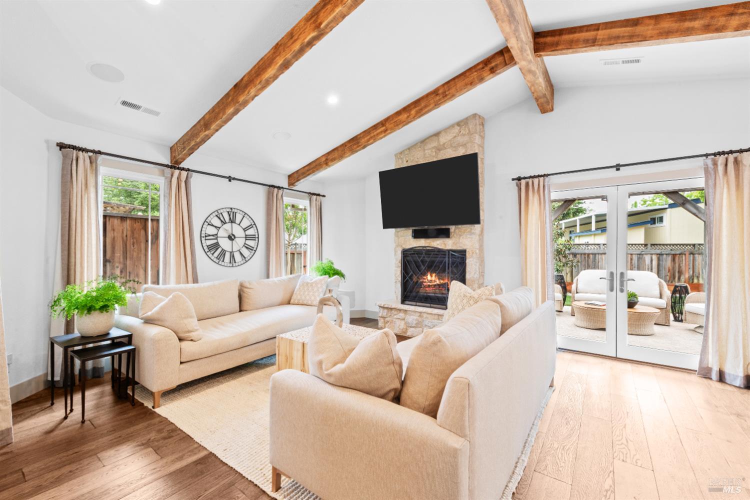 Detail Gallery Image 8 of 69 For 1929 Vintner Ct, Yountville,  CA 94599 - 3 Beds | 2 Baths