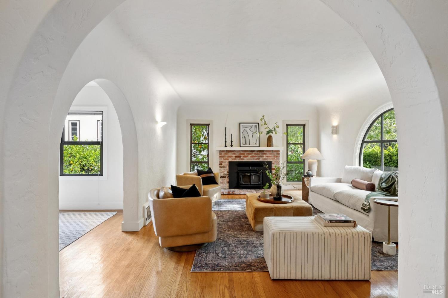 Detail Gallery Image 15 of 46 For 36 Lincoln Park, San Anselmo,  CA 94960 - 3 Beds | 2 Baths