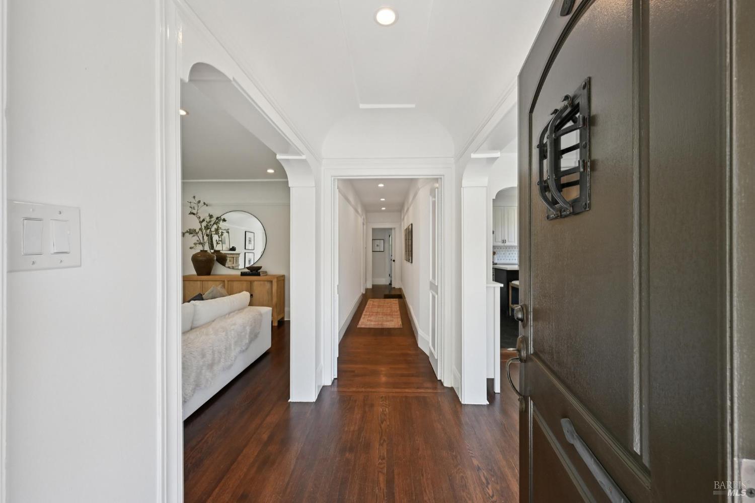 Detail Gallery Image 9 of 70 For 144 Morningside Dr, San Anselmo,  CA 94960 - 3 Beds | 2 Baths