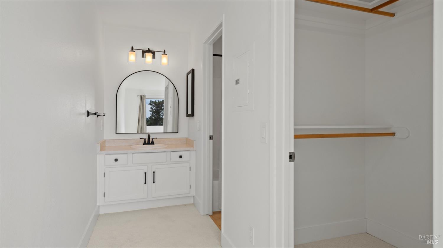 Detail Gallery Image 13 of 19 For 302 Mariner Way, Novato,  CA 94945 - 1 Beds | 1 Baths