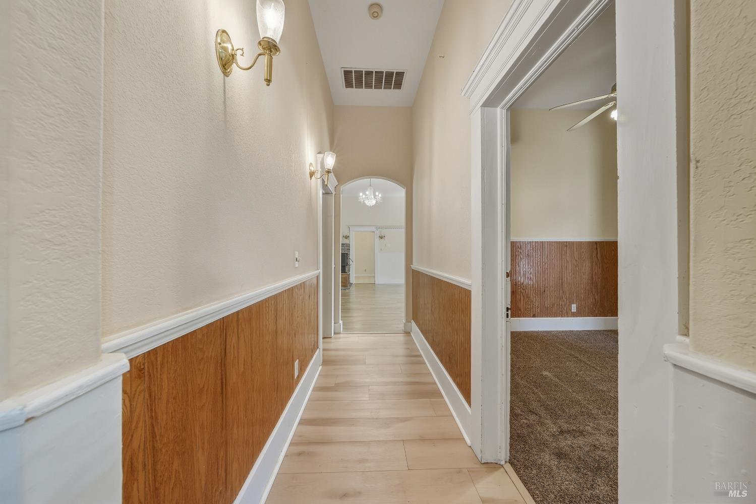 Detail Gallery Image 20 of 71 For 150 Clearlake Ave, Lakeport,  CA 95453 - 6 Beds | 6/1 Baths