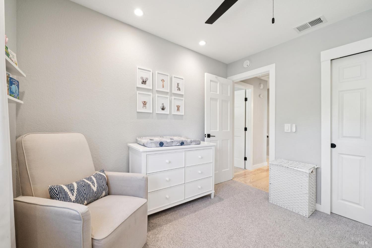 Detail Gallery Image 43 of 58 For 1372 Larkin Dr, Sonoma,  CA 95476 - 3 Beds | 3 Baths