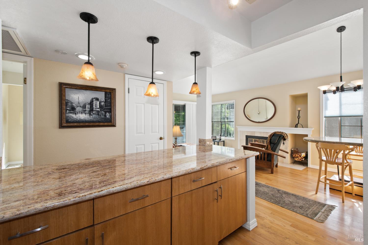 Detail Gallery Image 15 of 18 For 4 Ash Ave #15,  Kentfield,  CA 94904 - 2 Beds | 2 Baths