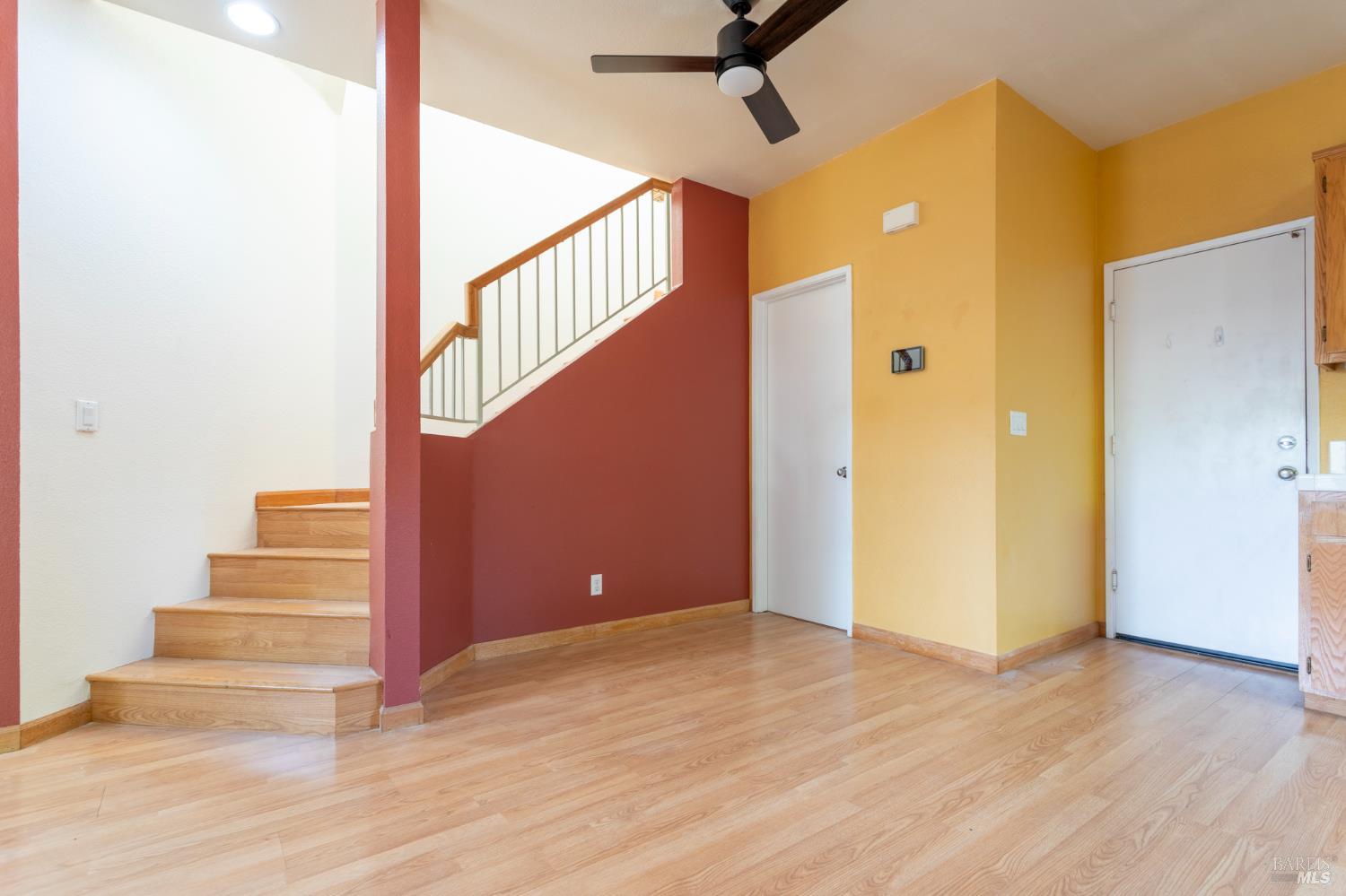 Detail Gallery Image 19 of 42 For 33004 Calle La Mirada Cmn, Union City,  CA 94587 - 3 Beds | 2/1 Baths