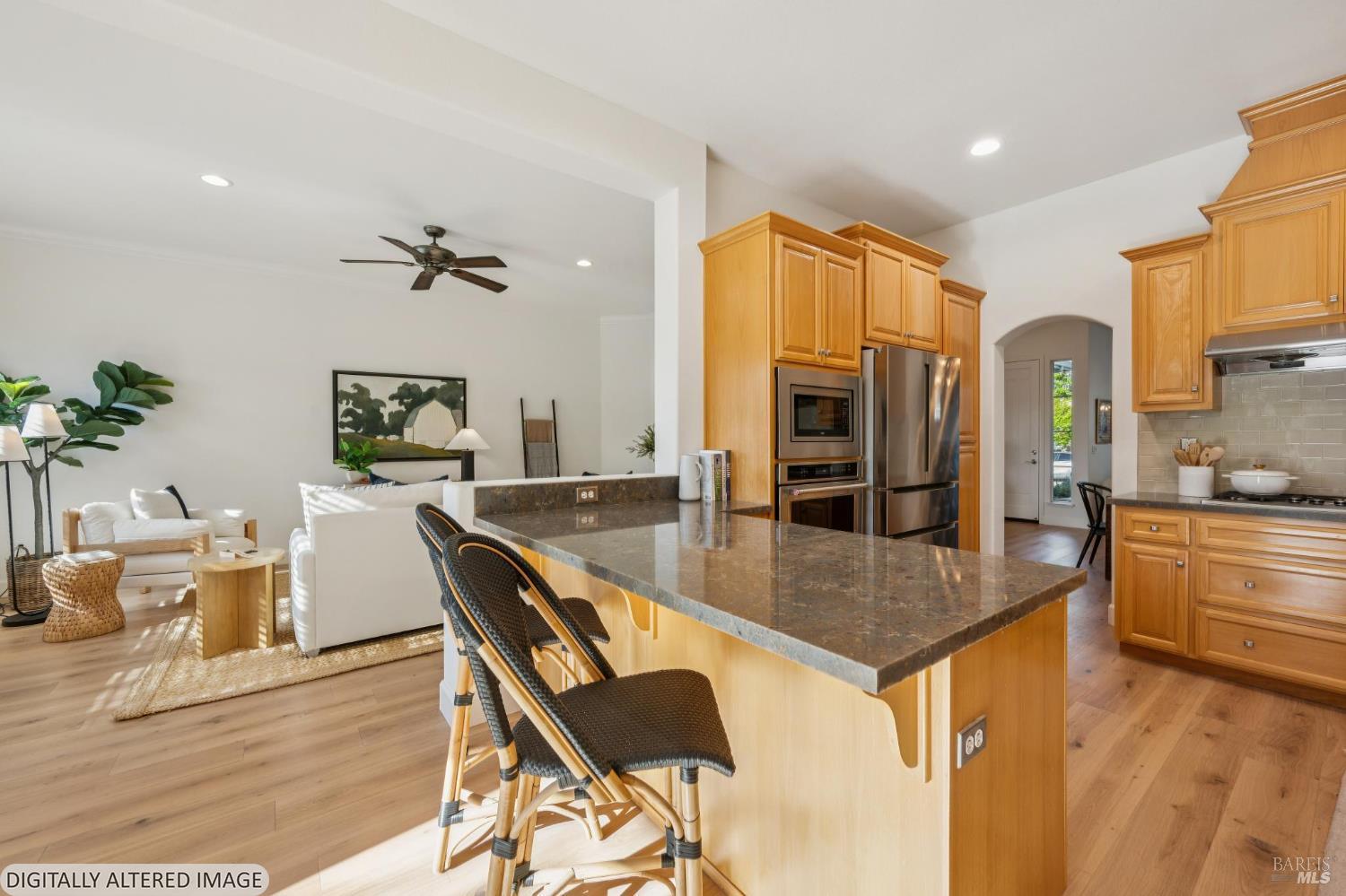 Detail Gallery Image 12 of 44 For 9216 Oak Trl, Santa Rosa,  CA 95409 - 3 Beds | 2 Baths