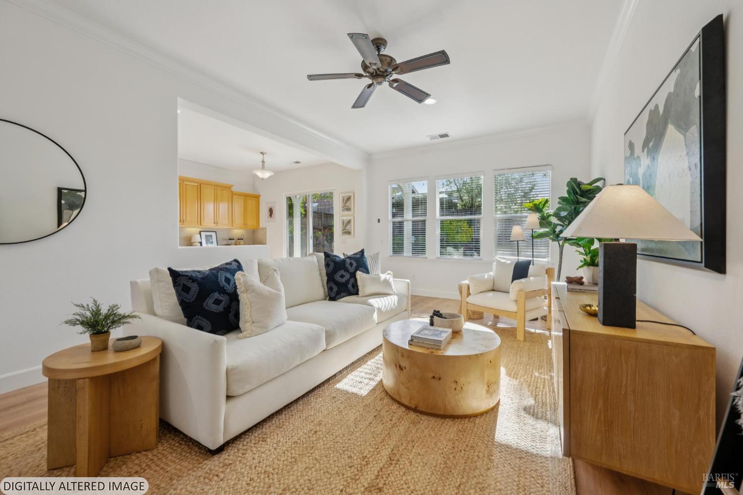 Detail Gallery Image 14 of 44 For 9216 Oak Trl, Santa Rosa,  CA 95409 - 3 Beds | 2 Baths