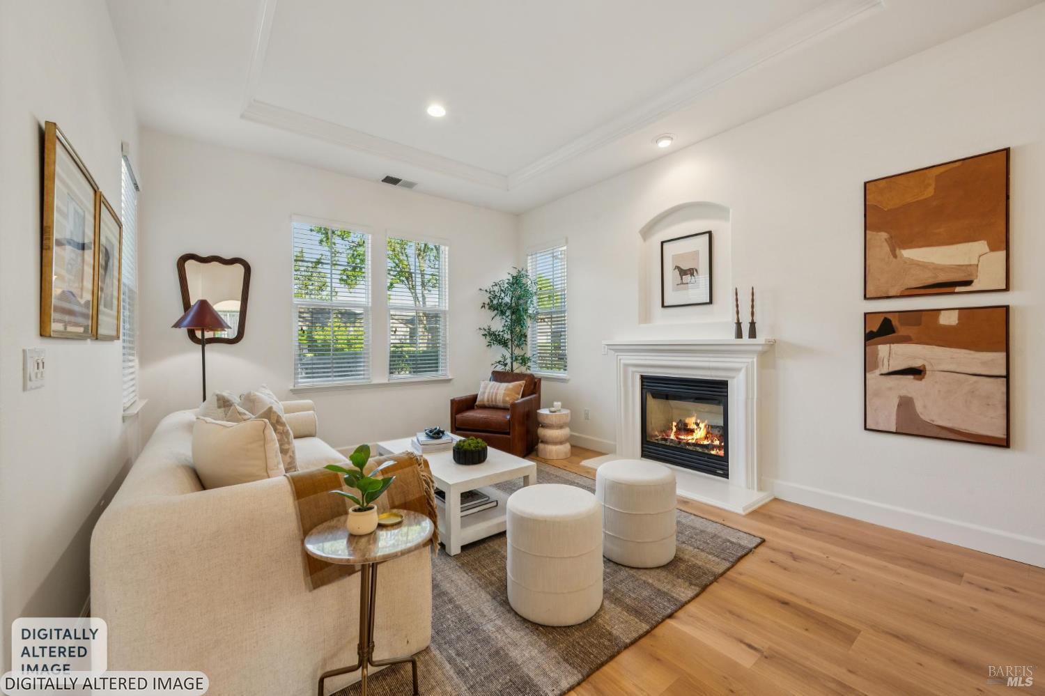 Detail Gallery Image 5 of 44 For 9216 Oak Trl, Santa Rosa,  CA 95409 - 3 Beds | 2 Baths