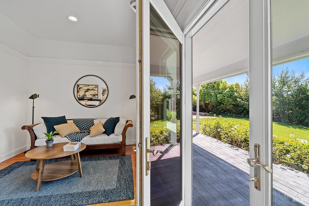 Detail Gallery Image 21 of 70 For 15119 Grove St, Healdsburg,  CA 95448 - 3 Beds | 3/1 Baths