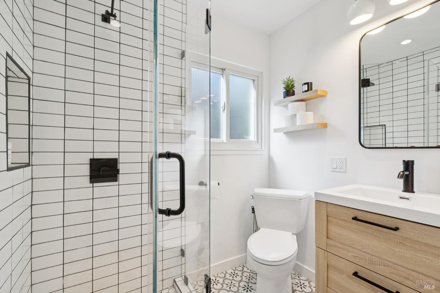 Detail Gallery Image 26 of 58 For 1372 Larkin Dr, Sonoma,  CA 95476 - 3 Beds | 3 Baths