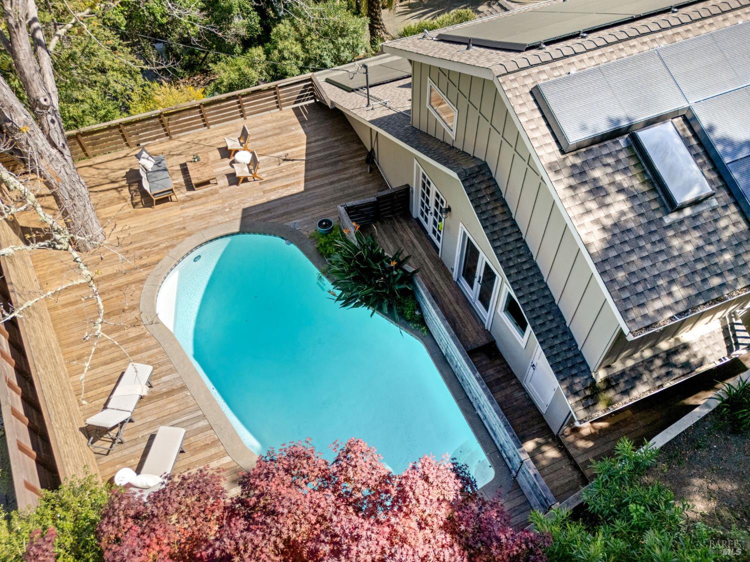 Detail Gallery Image 56 of 58 For 21 Hillside Ave, Kentfield,  CA 94904 - 5 Beds | 3/1 Baths