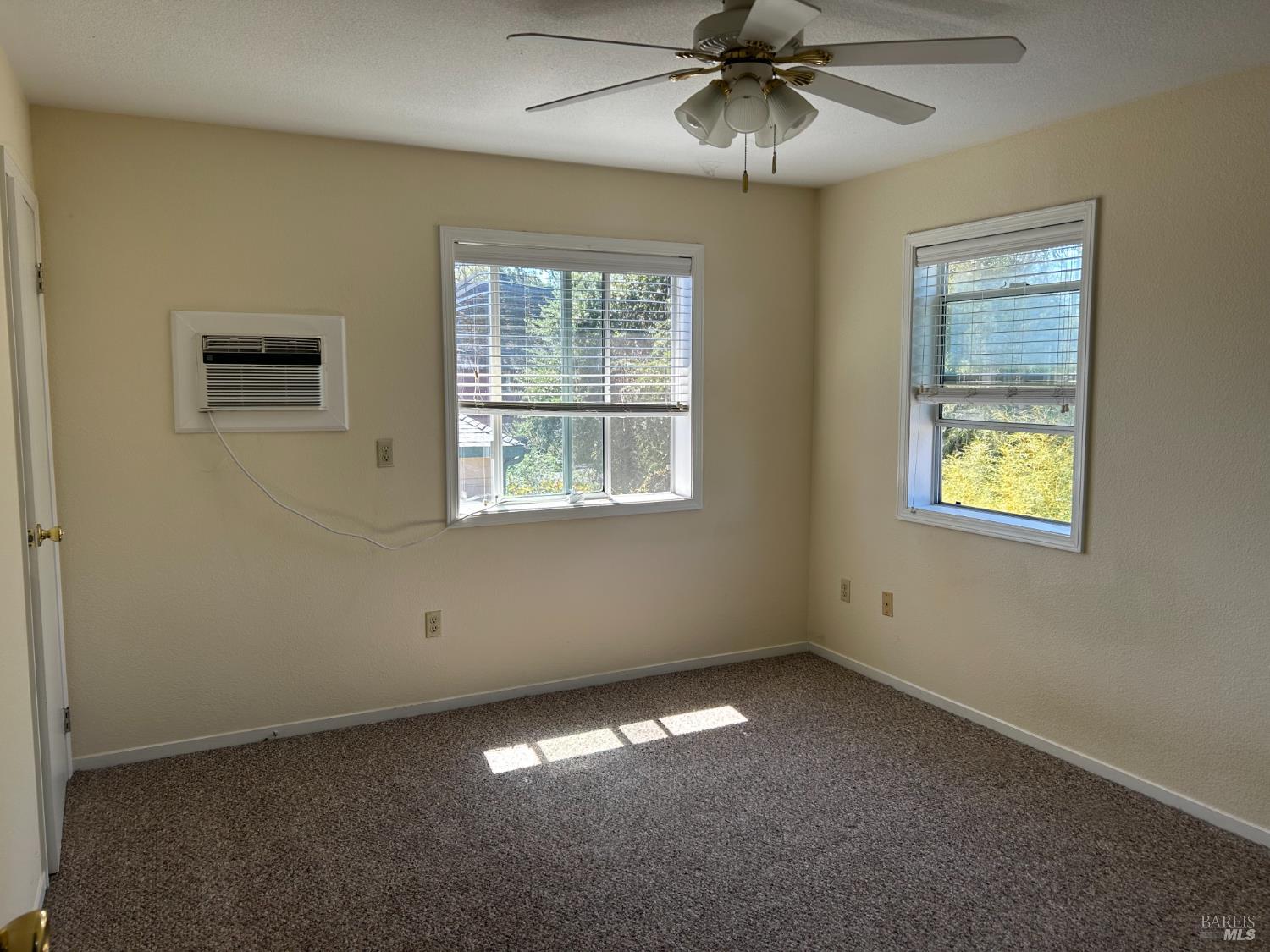 Detail Gallery Image 47 of 71 For 150 Clearlake Ave, Lakeport,  CA 95453 - 6 Beds | 6/1 Baths