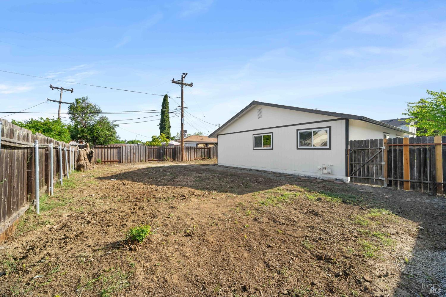 Detail Gallery Image 26 of 31 For 1113 Kellogg St, Suisun City,  CA 94585 - 4 Beds | 2 Baths