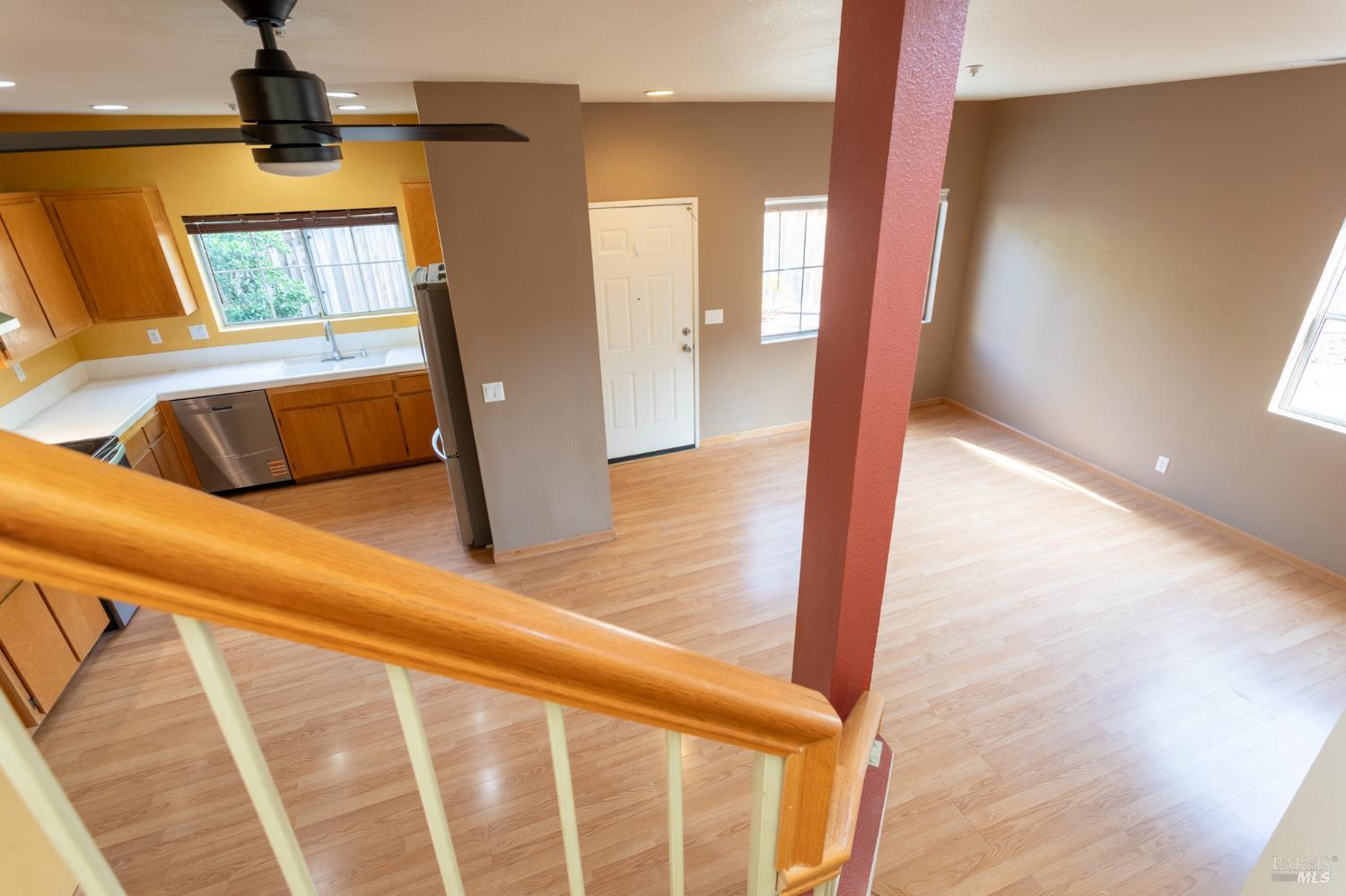 Detail Gallery Image 25 of 42 For 33004 Calle La Mirada Cmn, Union City,  CA 94587 - 3 Beds | 2/1 Baths