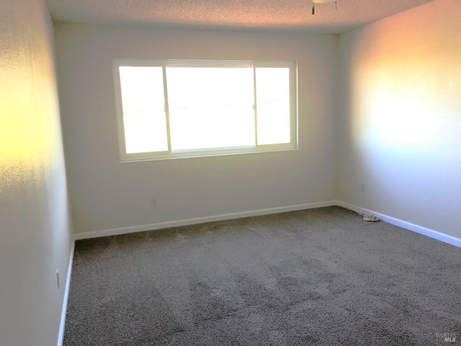 Detail Gallery Image 16 of 24 For 1508 Gladstone Way, Rohnert Park,  CA 94928 - 4 Beds | 2 Baths