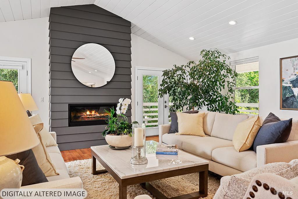 Detail Gallery Image 10 of 70 For 15119 Grove St, Healdsburg,  CA 95448 - 3 Beds | 3/1 Baths