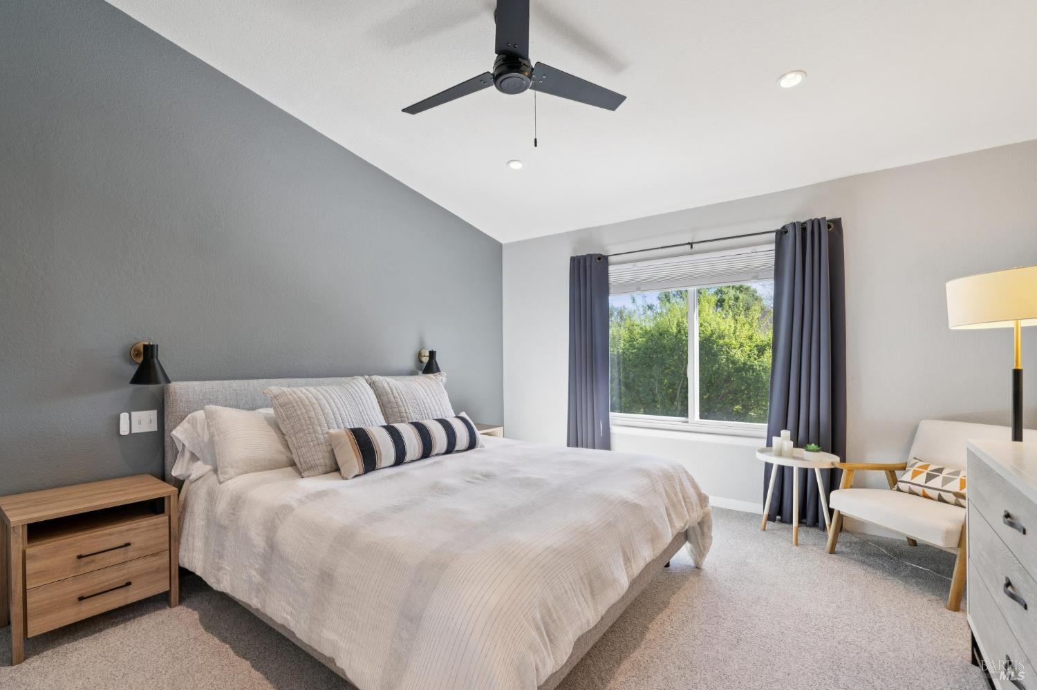 Detail Gallery Image 28 of 58 For 1372 Larkin Dr, Sonoma,  CA 95476 - 3 Beds | 3 Baths