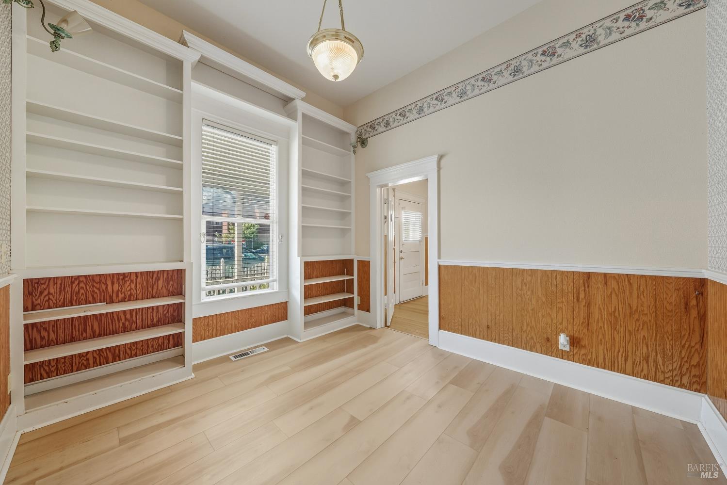 Detail Gallery Image 10 of 71 For 150 Clearlake Ave, Lakeport,  CA 95453 - – Beds | – Baths