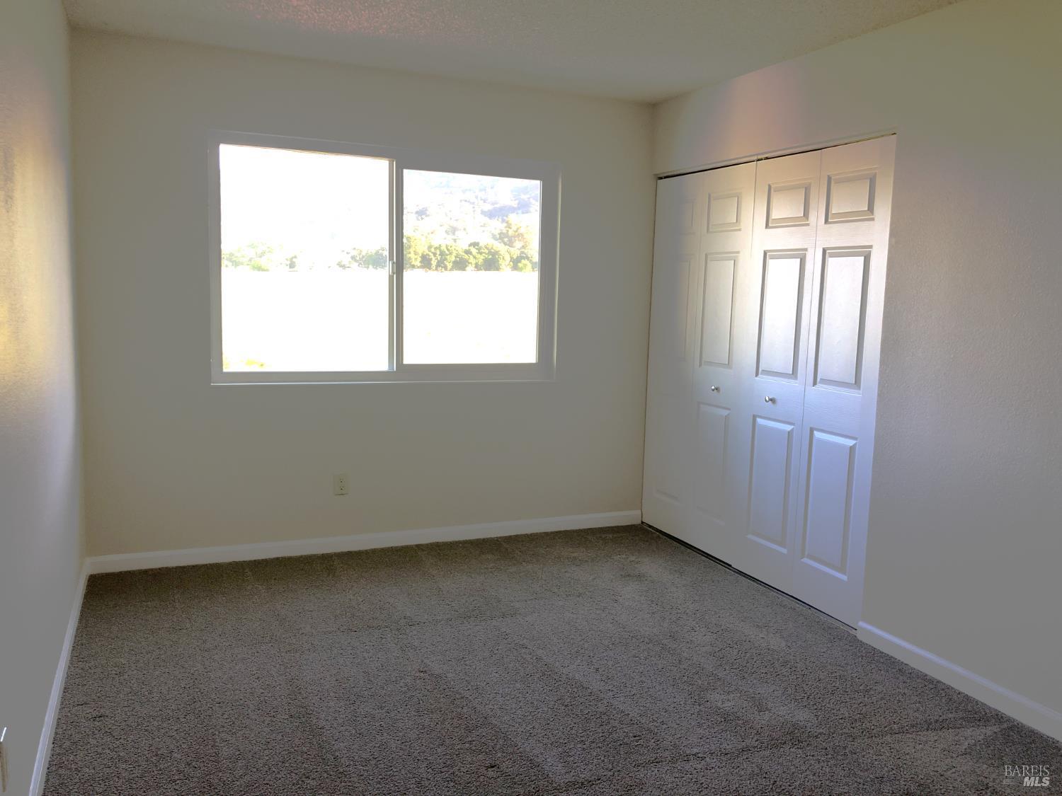 Detail Gallery Image 14 of 24 For 1508 Gladstone Way, Rohnert Park,  CA 94928 - 4 Beds | 2 Baths