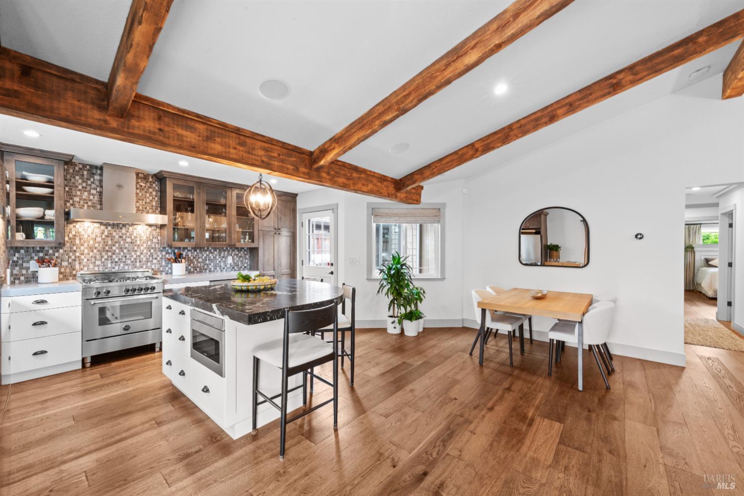 Detail Gallery Image 19 of 69 For 1929 Vintner Ct, Yountville,  CA 94599 - 3 Beds | 2 Baths