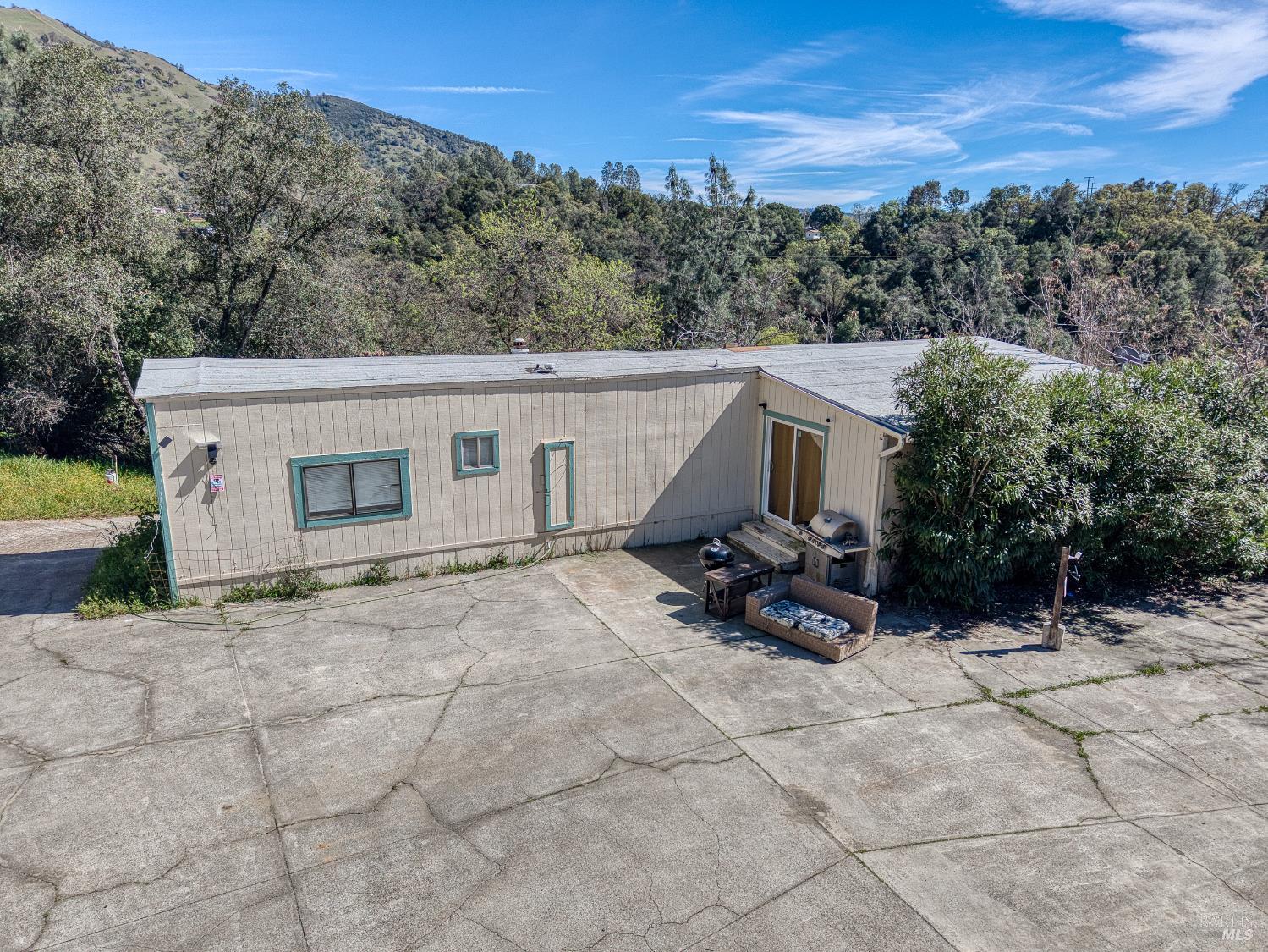 Front Image Thumbnail for BA326026074