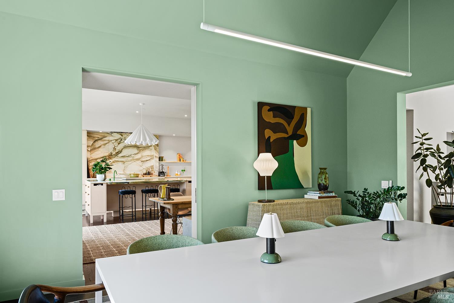 Detail Gallery Image 21 of 69 For 8 Mariposa Ct, Tiburon,  CA 94920 - 4 Beds | 5/2 Baths