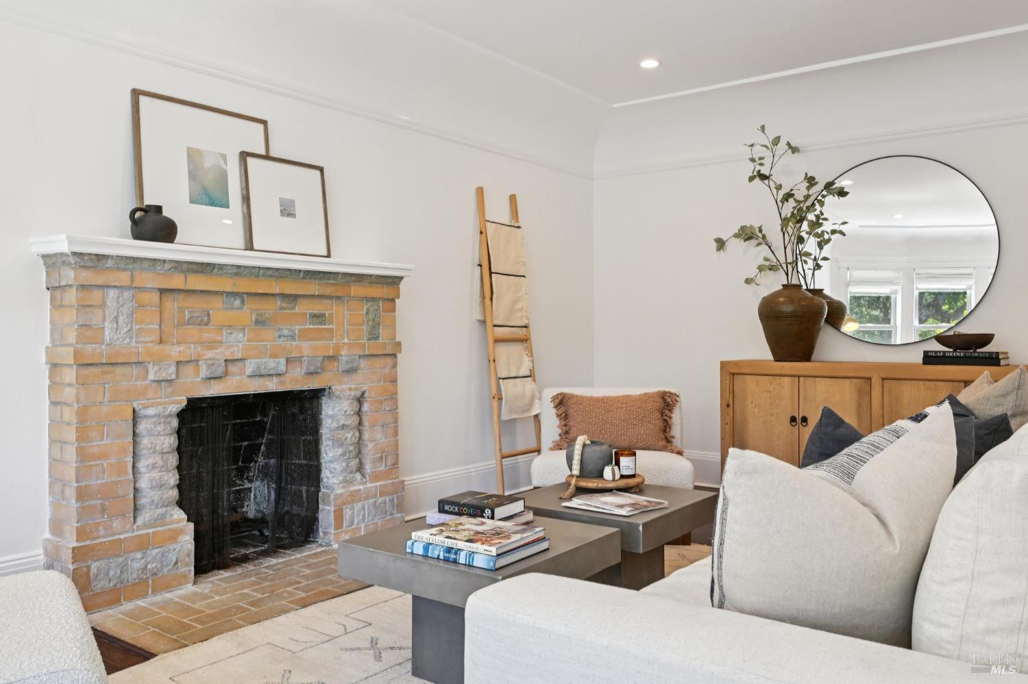 Detail Gallery Image 14 of 70 For 144 Morningside Dr, San Anselmo,  CA 94960 - 3 Beds | 2 Baths