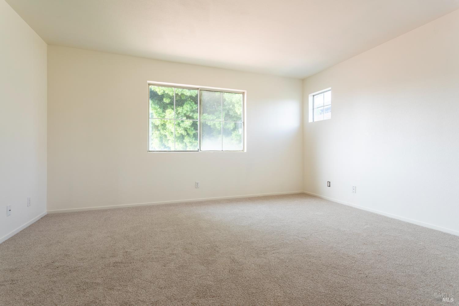 Detail Gallery Image 31 of 42 For 33004 Calle La Mirada Cmn, Union City,  CA 94587 - 3 Beds | 2/1 Baths