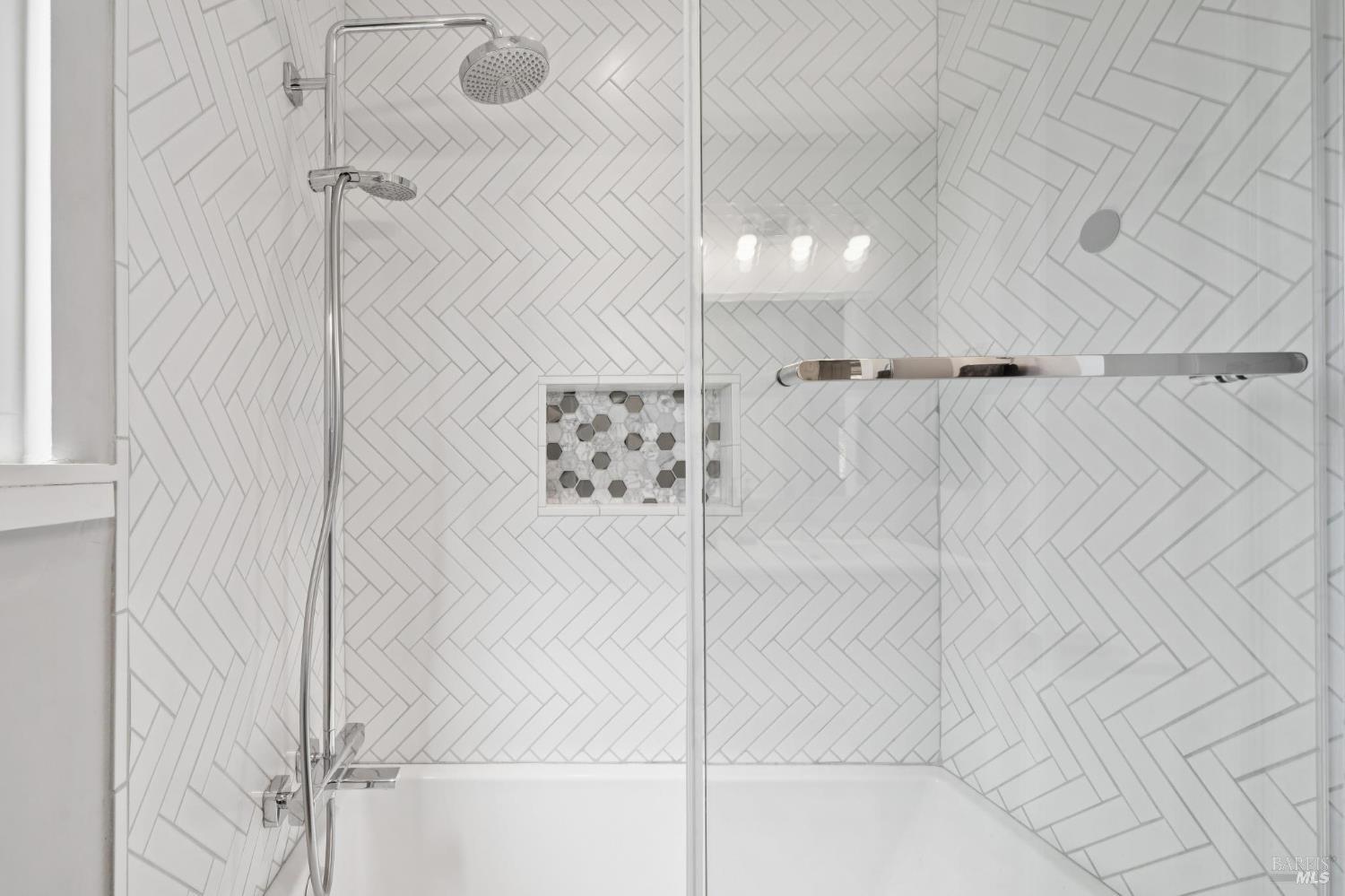 Detail Gallery Image 40 of 58 For 1372 Larkin Dr, Sonoma,  CA 95476 - 3 Beds | 3 Baths