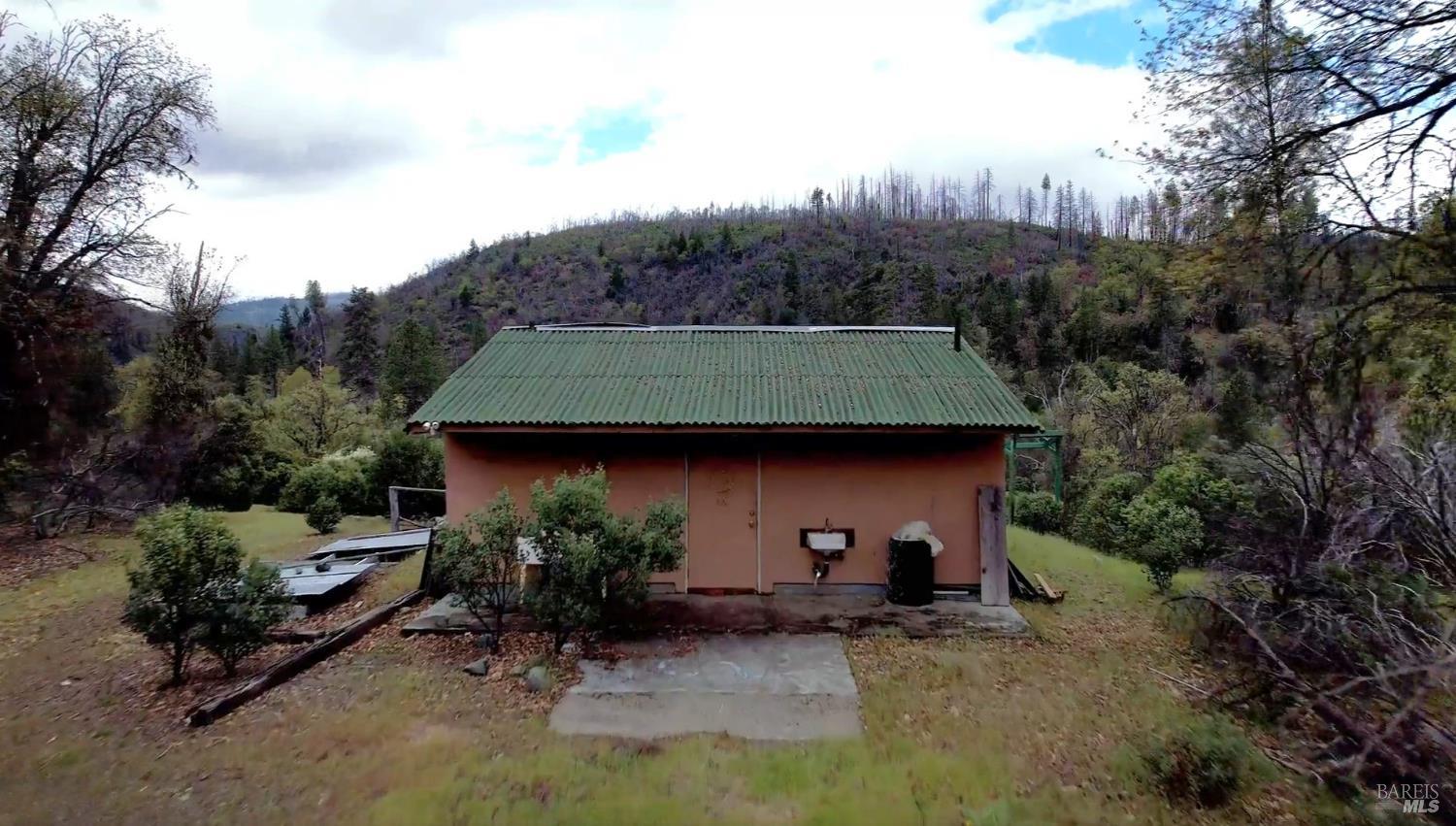 Detail Gallery Image 5 of 16 For 2168 Bear Creek Rd, Upper Lake,  CA 95485 - – Beds | – Baths