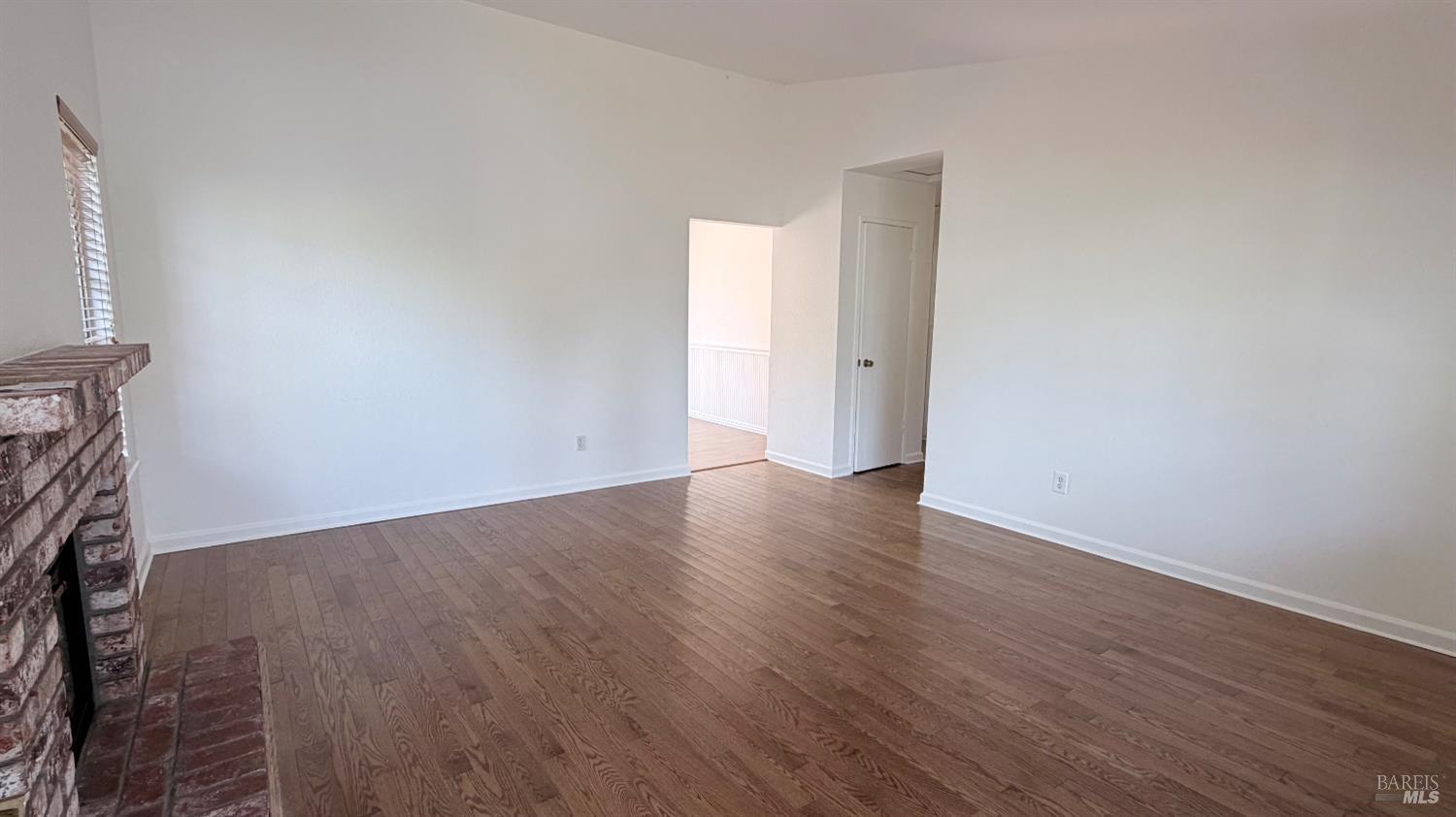 Detail Gallery Image 5 of 32 For 1775 Northstar Dr, Petaluma,  CA 94954 - 2 Beds | 2 Baths