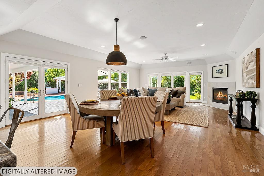 Detail Gallery Image 17 of 70 For 15119 Grove St, Healdsburg,  CA 95448 - 3 Beds | 3/1 Baths