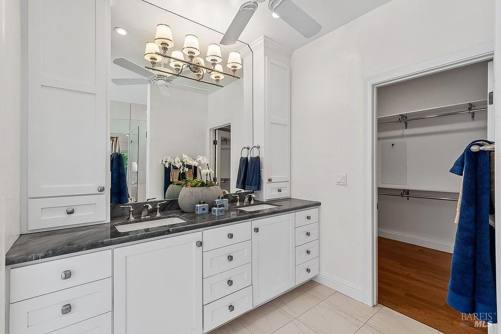 Detail Gallery Image 23 of 70 For 15119 Grove St, Healdsburg,  CA 95448 - 3 Beds | 3/1 Baths