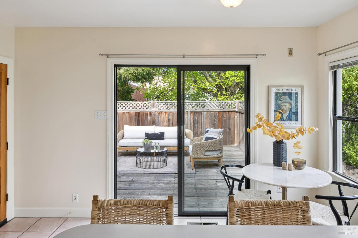 Detail Gallery Image 32 of 46 For 36 Lincoln Park, San Anselmo,  CA 94960 - 3 Beds | 2 Baths