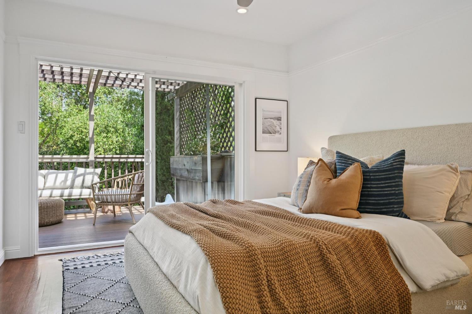 Detail Gallery Image 48 of 70 For 144 Morningside Dr, San Anselmo,  CA 94960 - 3 Beds | 2 Baths