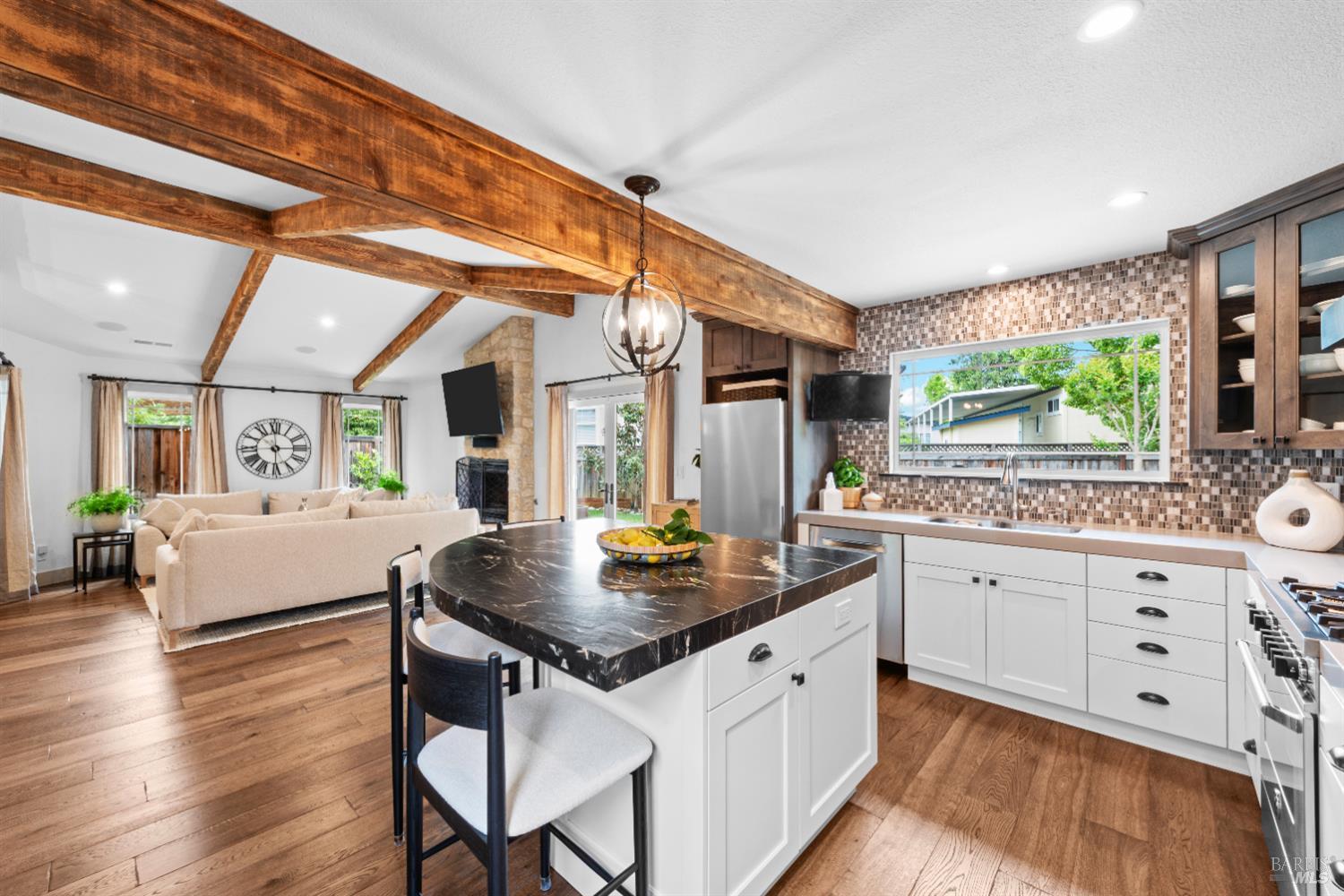 Detail Gallery Image 13 of 69 For 1929 Vintner Ct, Yountville,  CA 94599 - 3 Beds | 2 Baths