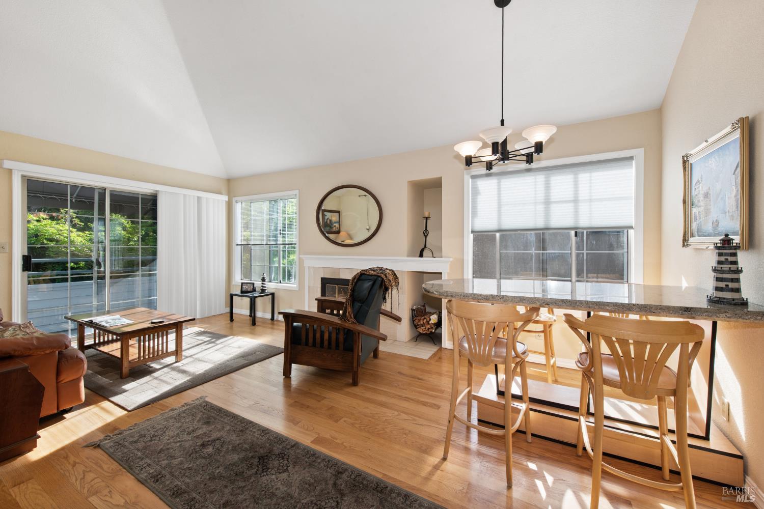 Detail Gallery Image 16 of 18 For 4 Ash Ave #15,  Kentfield,  CA 94904 - 2 Beds | 2 Baths