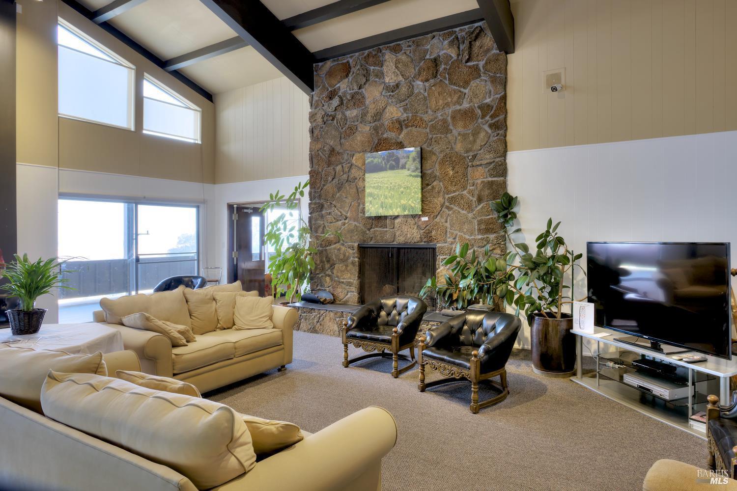 Detail Gallery Image 38 of 38 For 15 Meadow View Dr, Novato,  CA 94949 - 2 Beds | 2 Baths