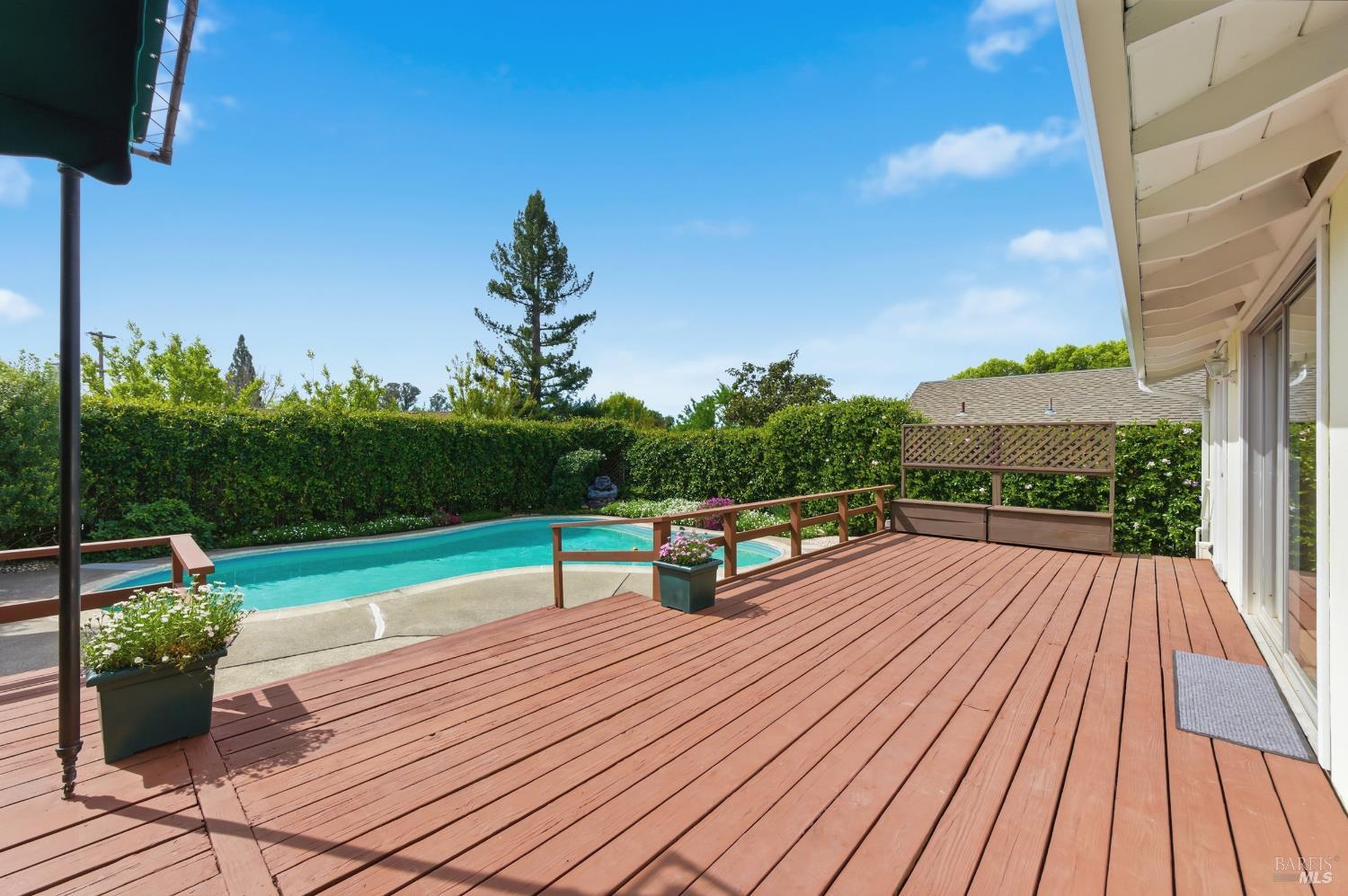 Detail Gallery Image 27 of 34 For 5514 Mulberry Dr, Santa Rosa,  CA 95409 - 4 Beds | 2 Baths