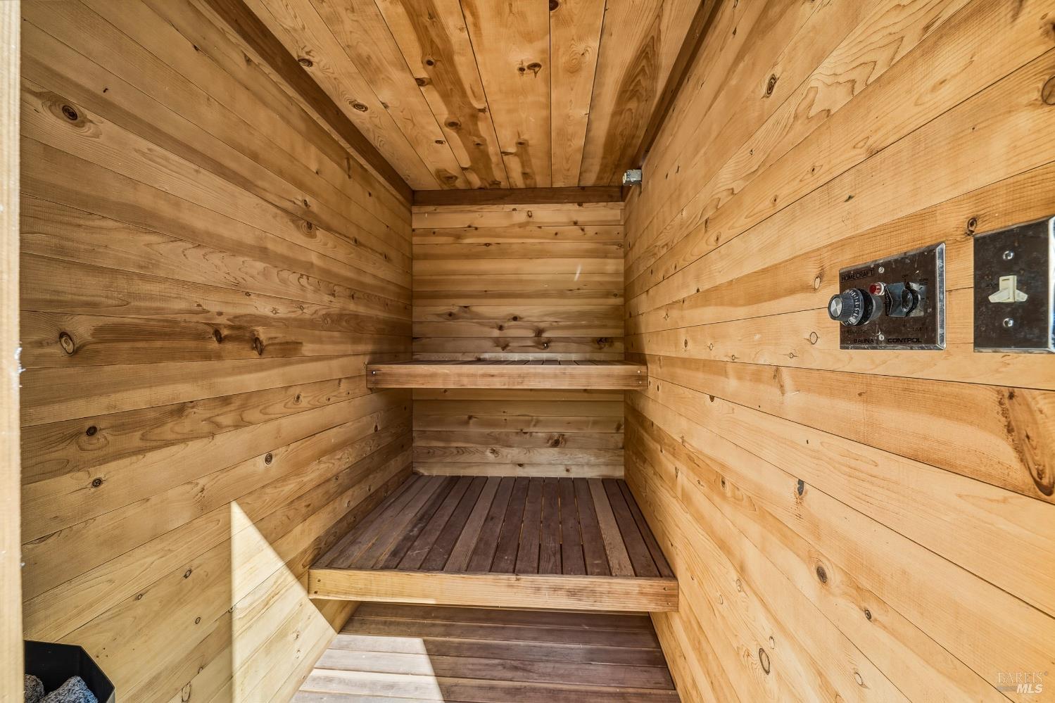 Detail Gallery Image 53 of 71 For 150 Clearlake Ave, Lakeport,  CA 95453 - 6 Beds | 6/1 Baths