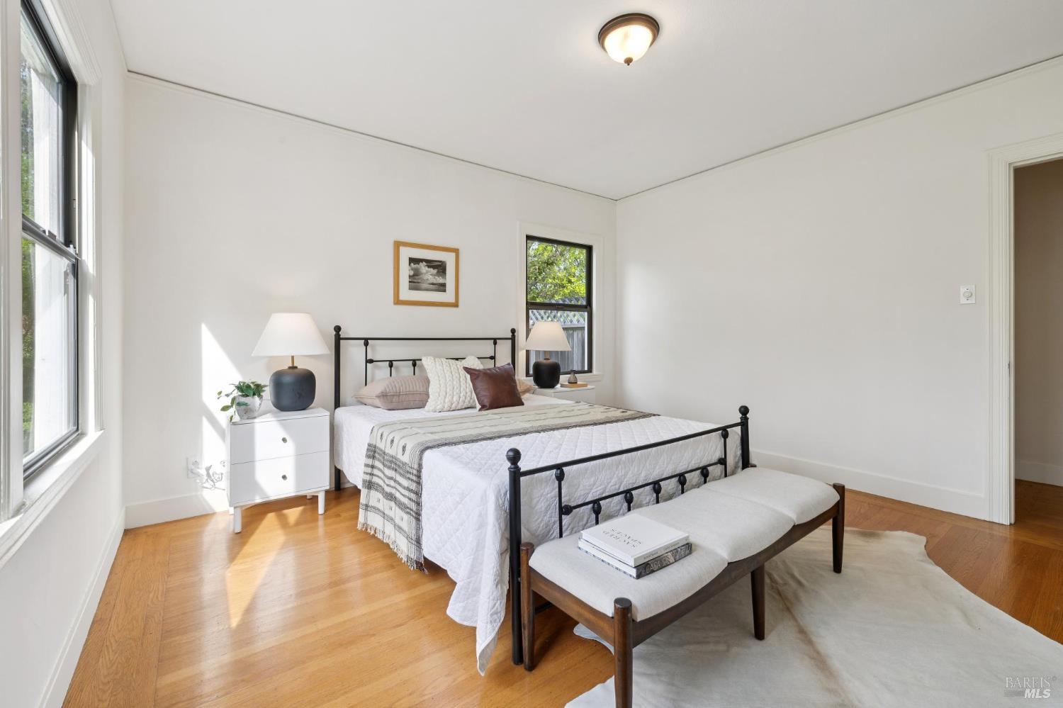 Detail Gallery Image 28 of 46 For 36 Lincoln Park, San Anselmo,  CA 94960 - 3 Beds | 2 Baths