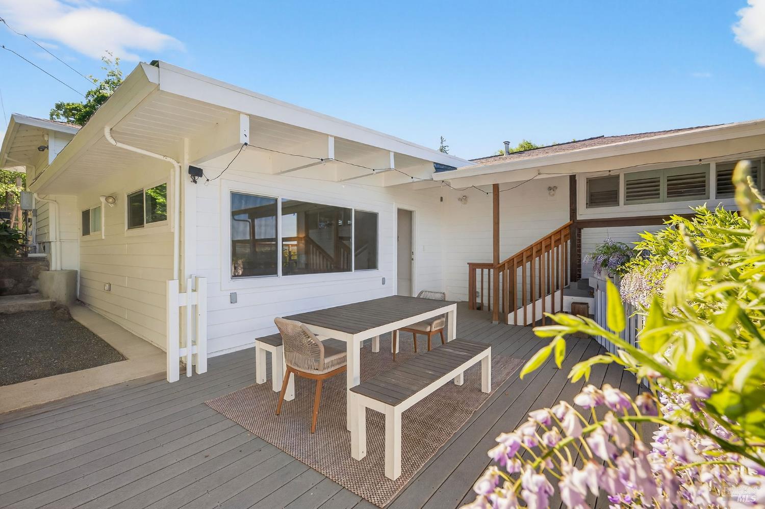 Detail Gallery Image 19 of 47 For 4460 Bennett Valley Rd, Santa Rosa,  CA 95404 - 3 Beds | 2 Baths