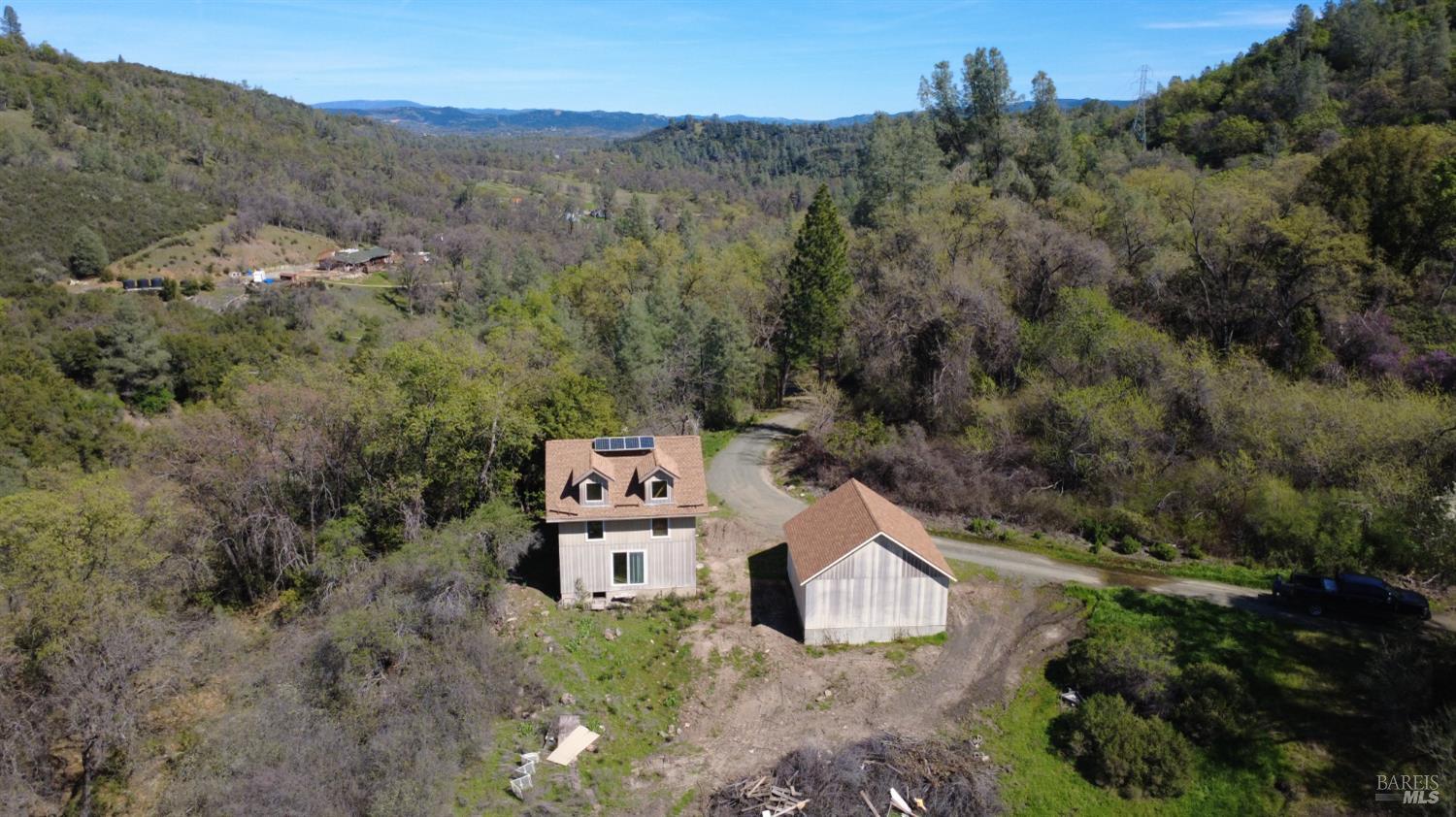 Detail Gallery Image 3 of 28 For 13200 Seigler Canyon Rd, Middletown,  CA 95461 - 2 Beds | 1/1 Baths